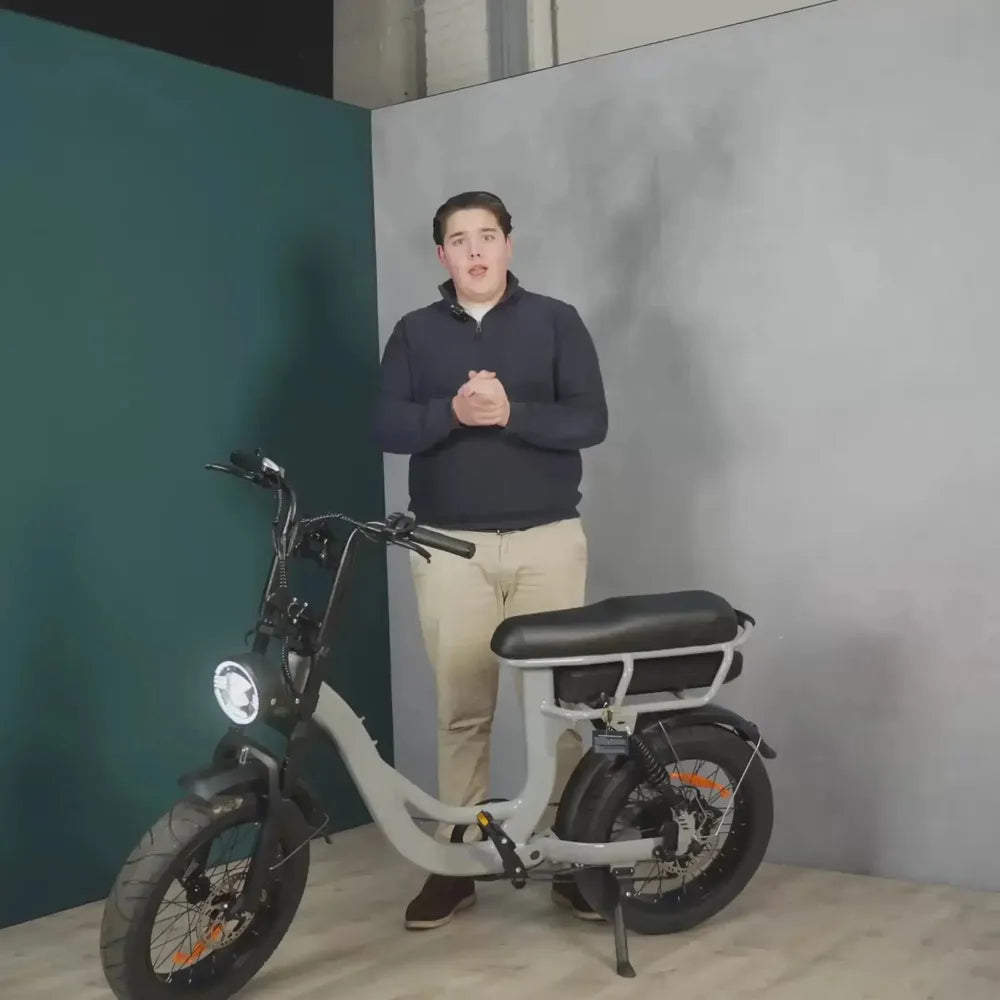 EB8 Pro - Svart